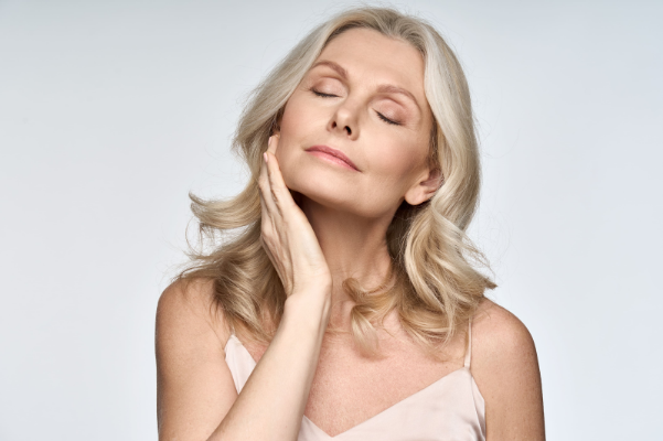 Best Anti-Aging Cream in UAE – Easy Guide for Your 30s and 40s