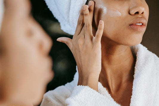 Nighttime Nourishment: Overnight Treatments for Dry Skin